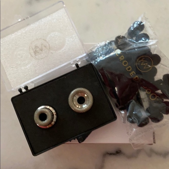 Buy 1 Get 1 FREE! Exfoliation & Microdermabrasion MicroDerm360 PRO NIB - Picture 10 of 10